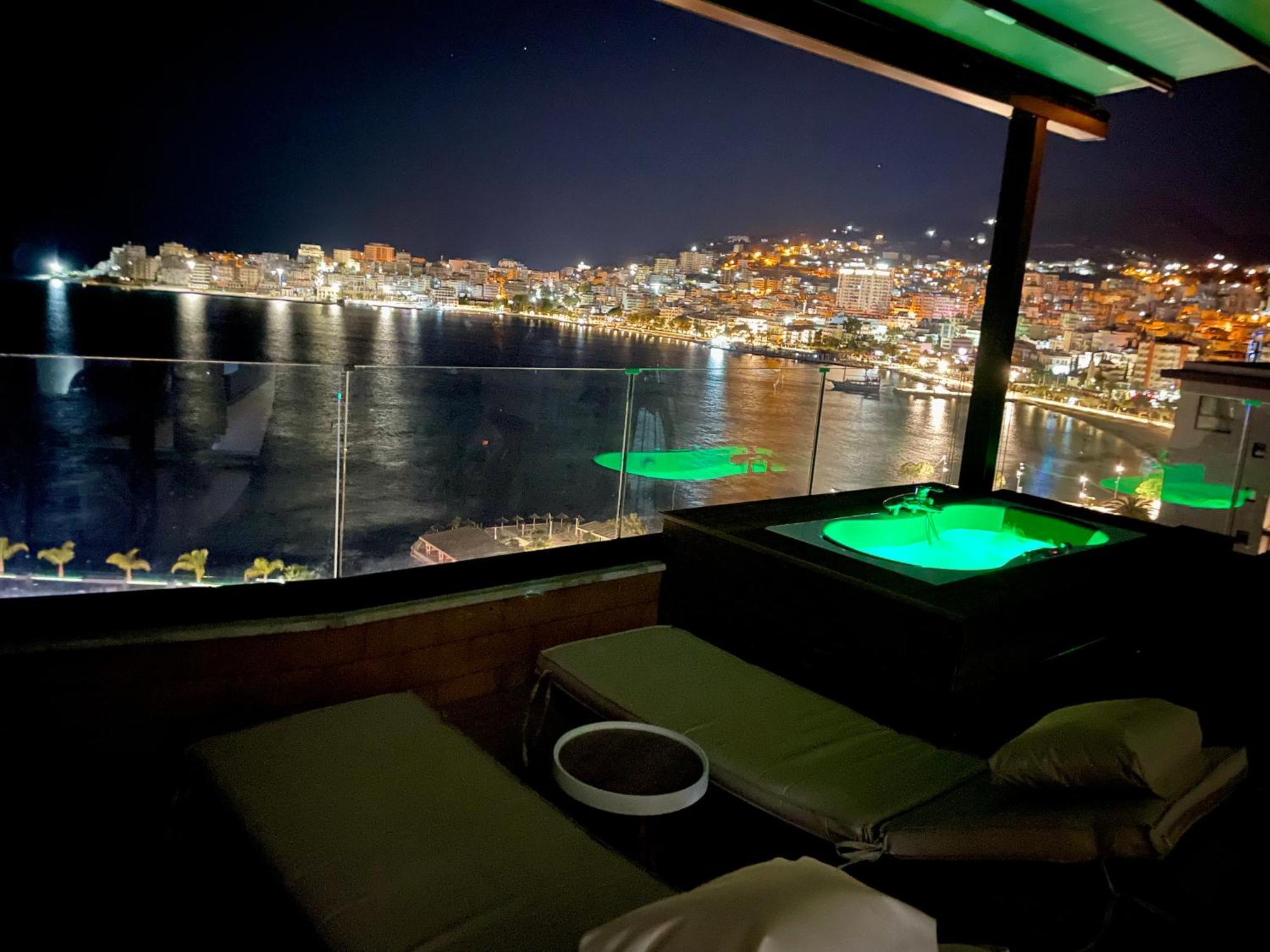 Seaview Golden Penthouse Lejlighed Sarandë Eksteriør billede